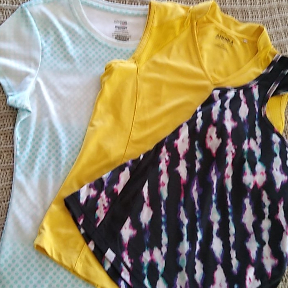 3 work out/athletic women's tops